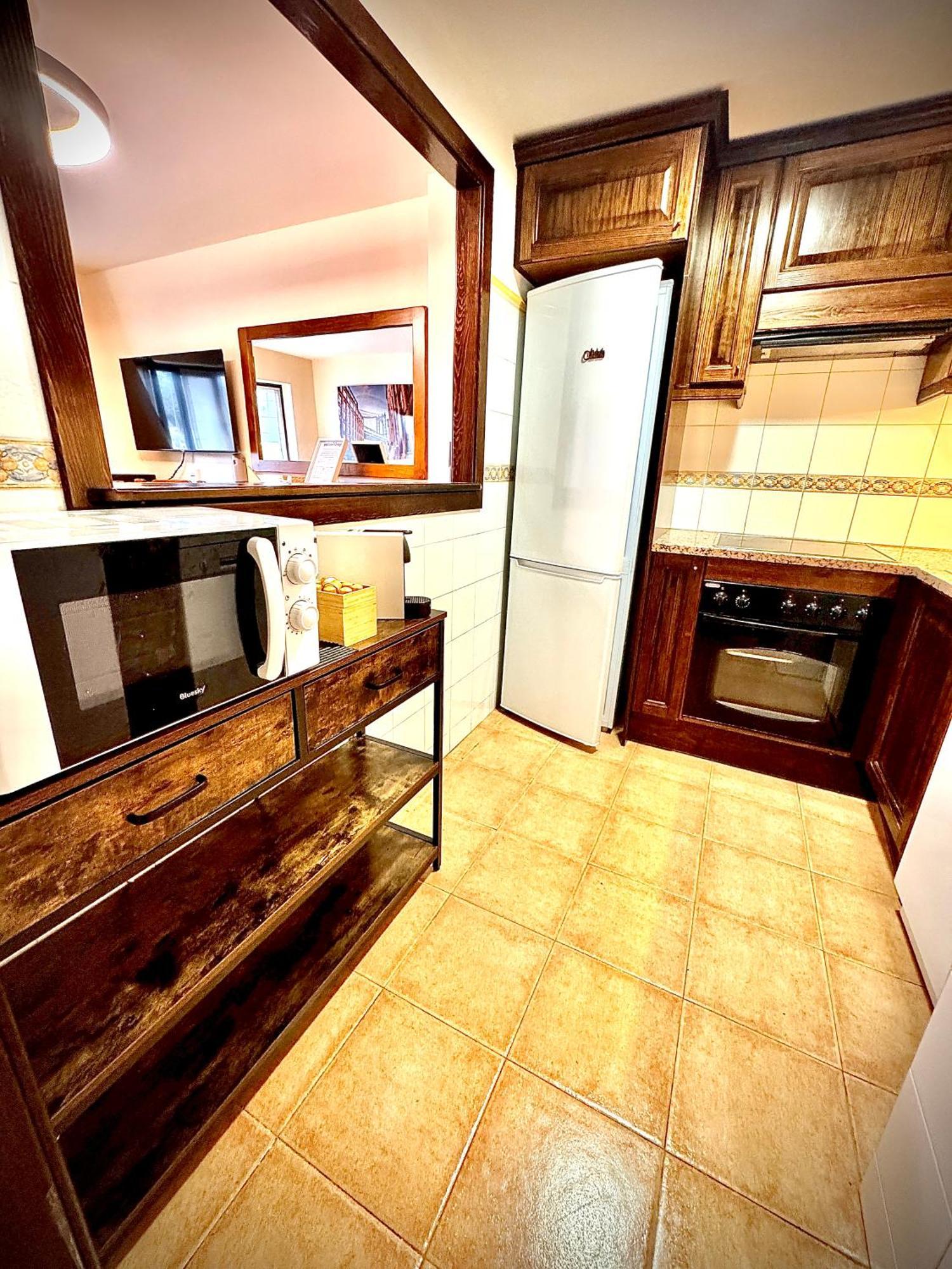 Residencia Pista Llarga Apartment